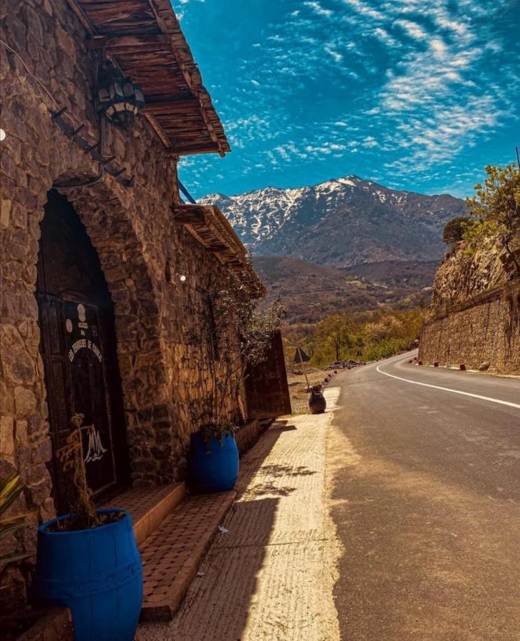 Отель Les Terrasses De Toubkal Имлиль Экстерьер фото